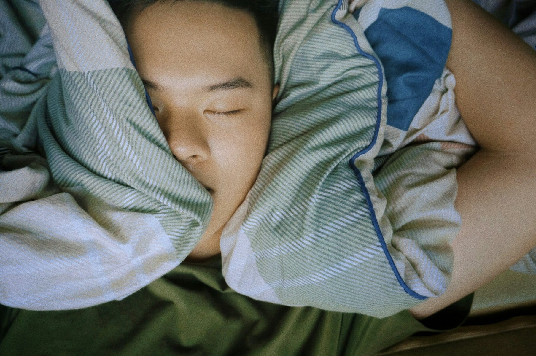 How to Block Out Snoring Without Earplugs - Earplugs for Sleeping Alternatives - EAR Inc Customized Hearing Protection